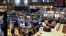 New York Borsası Yatay Seyirle Açıldı