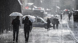 İstanbul Dahil 15 İle Kuvvetli Yağış Uyarısı!
