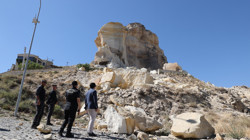 Nevşehir'de Kopan Kaya Parçası Panik Yarattı! Bir Restoran Hasar Aldı