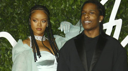 Magazin Dünyası Bunu Konuşuyor! Rihanna Gizlice Evlendi mi?