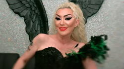 Güllü’nün Oğluna Yazdığı Son Yorum Yürek Sızlattı! Günler Önce Fotoğrafına Yazmış