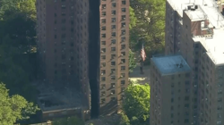 New York'ta 17 Katlı Binada Korkutan Patlama: Kısmi Çökme Meydana Geldi