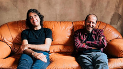 Radyo Modart Sunar: Rashit, Robin ve Mordi Roxy'de Punk Ateşi Yakıyor