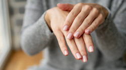 Tırnaklarınız Kolay Kırılıyorsa Dikkat! Ölümcül Hastalığın İlk Belirtisi Olabilir