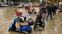 Giresun’da Sağanak Yağış Hayatı Felç Etti