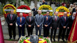 Galatasaray 120 Yaşında! Yönetim Ali Sami Yen'in Kabrinde