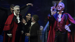 Devlet Tiyatroları'nda Skandal! İki Müdüre 'Alıkoyma' Davası Açıldı, Birkaç Ay Sonra Karadağlı'yla Aynı Sahneye Çıktı