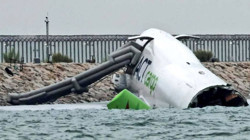 Hong Kong'da Pistten Çıkan Türk Şirketine Ait Uçak Denize Sürüklendi! 2 Ölü