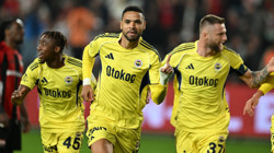 Fenerbahçe Zorlu Gaziantep Deplasmanında Gol Olup Yağdı!