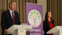 Terör Örgütü PKK'nın Türkiye'den Tamamen Çekilme Kararı Sonrası DEM Parti'den İlk Açıklama