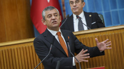 Bir Demirtaş Çıkışı da Özgür Özel'den! 'Bugünkü Genel Başkan Olarak Özür Diliyorum'