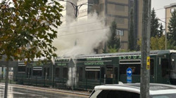 Seyir Halindeki Tramvaya Yıldırım Düştü