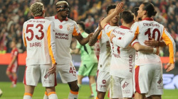 Aslan Ligde Kayıpsız: Galatasaray, Antalyaspor'u 4-1 Yendi