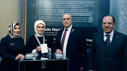 Emine Erdoğan'dan 'Kalanlar' Sergisi'nde Çarpıcı Mesaj: 'Küllerinden Doğacak Bir Gazze'ye İnanıyoruz'