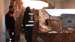 Dev Kayalar Eve Düştü! 5 Kişilik Aile Saniyelerle Kurtuldu