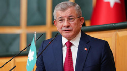 Ahmet Davutoğlu: Maddi Sıkıntılar Yaşıyorum