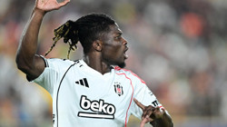 Beşiktaş'a El Bilal Toure’den Kötü Haber, Derbiyi Kaçıracak