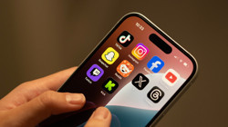 Ekran Süremiz Alarm Veriyor! Haftalık 40 Saati Aştı