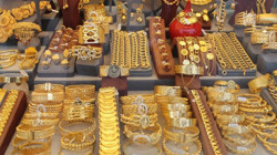 Altın 17 Yılın En Kötüsüne Hazırlanıyor: Düşüş Yüzde 14'e Dayandı, Ünlü Bankadan Yıl Sonu Tahmini