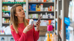 SGK'dan İlaç Krizine Karşı Yeni Hamle! Yurt Dışı İlaç Alımında Sistem Baştan Aşağı Değişiyor