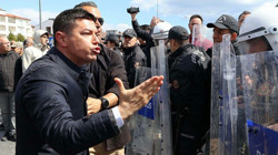 Polise Saldırmakla Yargılanan Belediye Başkanına 5 Ay Hapis