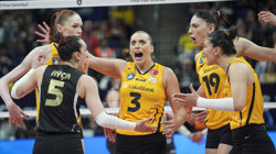 İstanbul'da Vakıfbank Mucizesi! 0-2'den Döndü, Finale Yürüdü