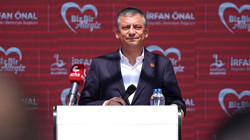 CHP'nin 81 İl Başkanından Ortak Bildiri: 'Oynanan Oyunları Görüyoruz, Özgür Özel'e Sahip Çıkıyoruz'