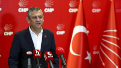 Özgür Özel TBMM Önünde Toplanan Partililere Seslendi: Önce Kurultay Sonra İktidar
