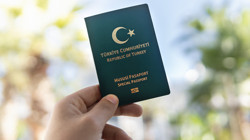 Bakanlık Yeni Sistemi Duyurdu: Yeşil Pasaport Almak Artık Çok Daha Kolay