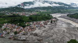 Buzul Çökmesinin Ardından Baraj Patladı! Nepal ve Çin Sınırında Büyük Panik: Helikopterler Yere İndi, Halk Dağlara Kaçıyor