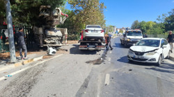 Sancaktepe’de Beton Pompa Aracı Dehşet Saçtı! Karşı Şeride Geçip 3 Araca Çarptı: 5 Yaralı