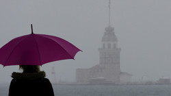 AKOM İstanbul İçin Alarm Verdi! Sıcaklıklar Birden Düşecek, Fırtına ve Sağanak Gelecek