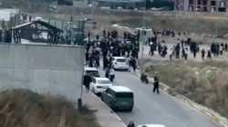 Esenyurt’ta Lisede Bıçaklı Kavga! İki Öğrenci Yaralandı, 16 Yaşındaki Şüpheli Gözaltında