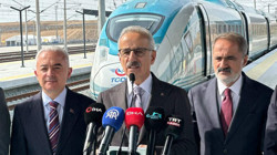 Türkiye’yi Avrupa’ya Bağlayan Hızlı Tren Hattında Sona Gelindi! Bakan Uraloğlu Açılış Tarihini Duyurdu