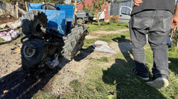 Düzce'de Tarım Aracı Devrildi: Bir Ölü, Bir Yaralı