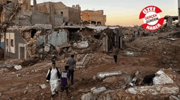 Libya Dışişleri Bakanlığı Yetkilisi Adel Tieka: Barajlar çöktü, tüm mahalleler içinde uyuyan ailelerle birlikte denize sürüklendi