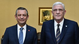 Özgür Özel ile Müsavat Dervişoğlu Görüştü