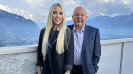 Çok Konuşulan Çiftten Romantik Paylaşım... Arkas Çifti 3. Yıllarını Kutladı