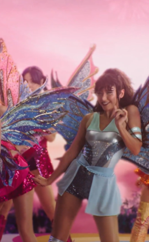 Manifest’ten Büyük Sürpriz! Sosyal Medyaya Damga Vurdu… Hem Eleştiri Hem Beğeni Topladı - Resim : 5