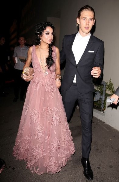 Vanessa Hudgens ve Austin Butler ayrıldı