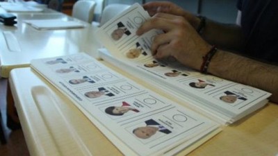 Türkiye sandık başında: Oy verme işlemi başladı!