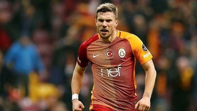 Podolski'den Fenerbahçelileri çok kızdıracak paylaşım