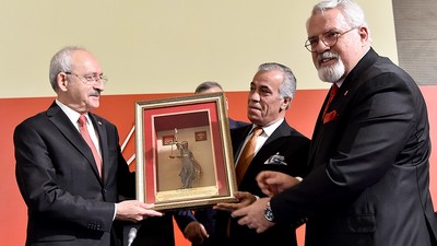 Adalet Partisi'nden Kılıçdaroğlu'na ziyaret