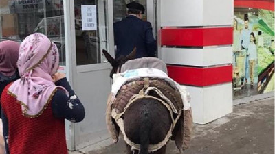 Paralı poşete en ilginç protesto Niğde'den geldi