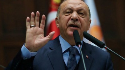 Times: ABD'yi hor gören Erdoğan, Kürtlere saldırmaya hazır