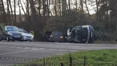 İngiltere Prensi trafik kazası geçirdi!