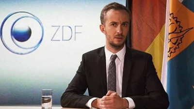Komedyen Böhmermann 'Erdoğan şiiri' için hukuk mücadelesi veriyor