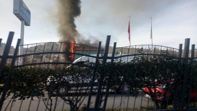 Üniversitede yangın