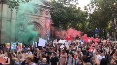Londra’da Boris Johnson karşıtı protestolar düzenlendi