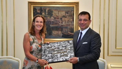 Ekrem İmamoğlu, İngiltere İstanbul Başkonsolosu Judith Slater'i ağırladı